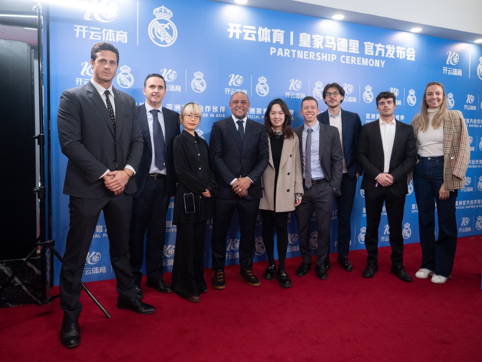 库库:西班牙若夺世界杯我将剃光头 童年除了踢球还爱玩使命召唤 库库:西班牙若夺世界杯我将剃光头 童年除了踢球还爱玩使命召唤